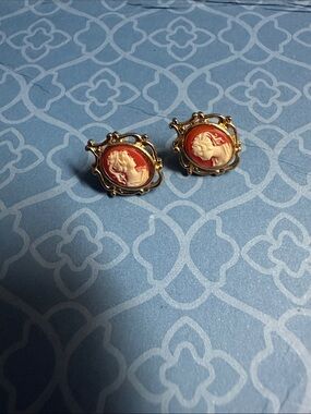 Gold-Tone Cameo Earrings - Classic Women's Jewelry